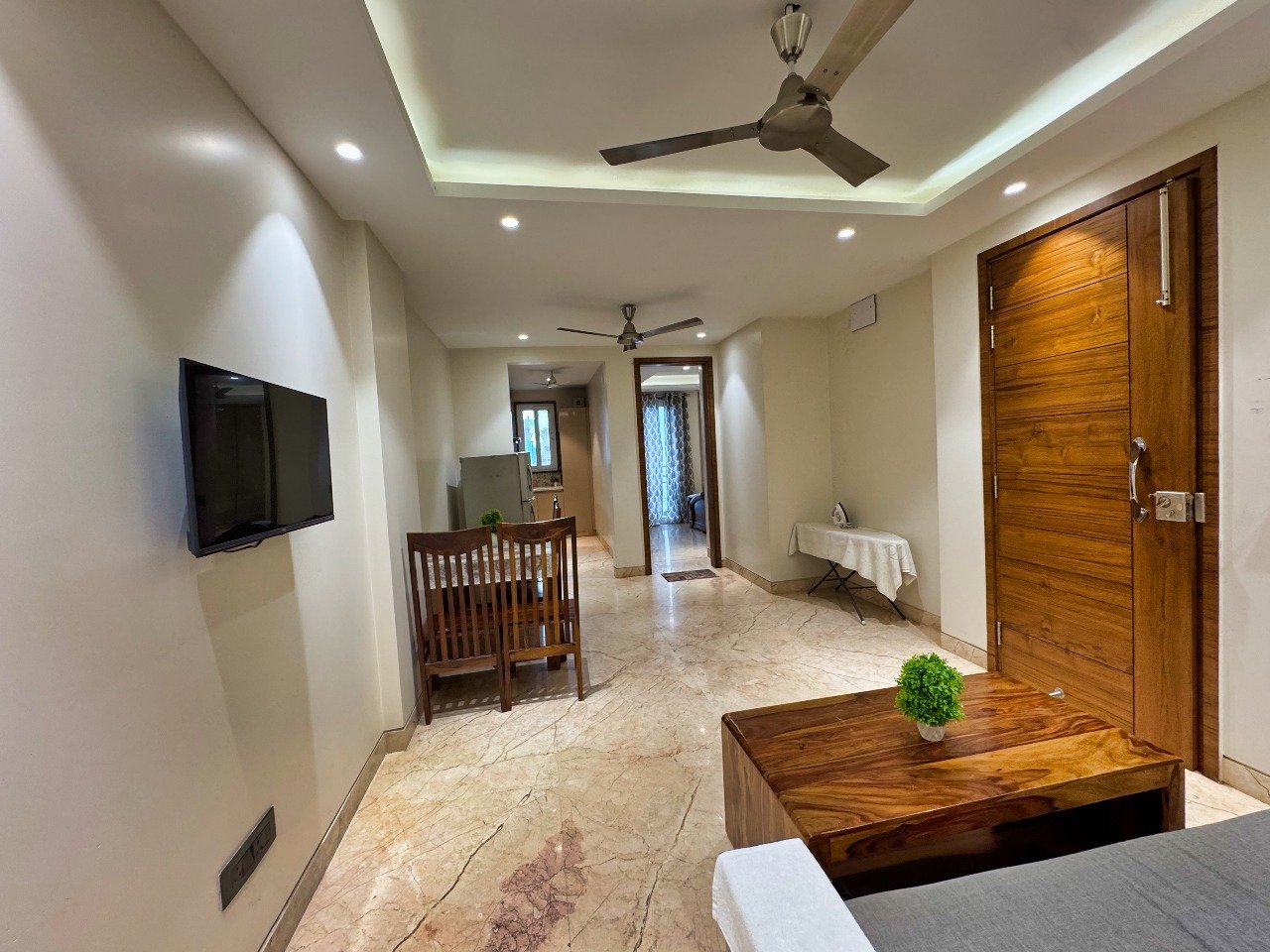 Service Apartments in Saket